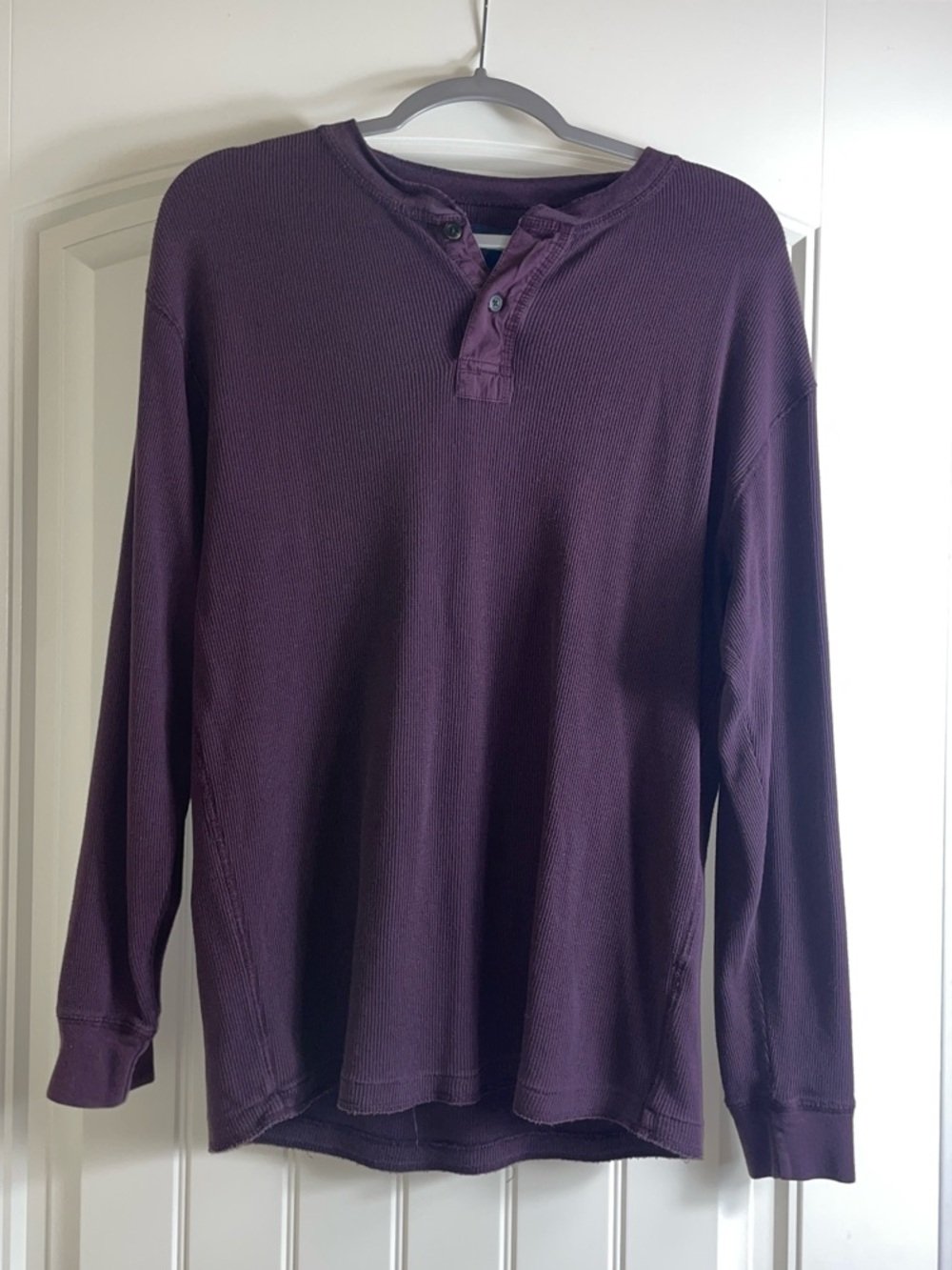 Madewell Men's Long-Sleeve Henley in Deep Plum